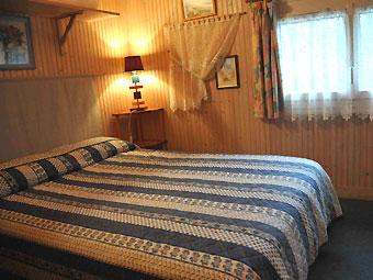 Chambre d'h&ocirc;tes BLEUET